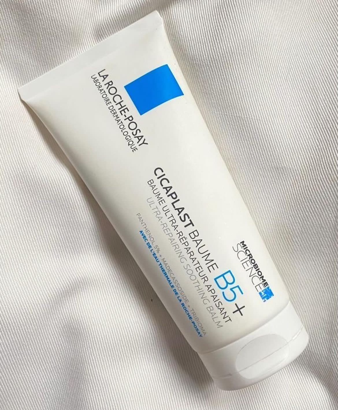 کرم ترمیم کننده سیکاپلاست لاروش پوزای مناسب پوست خشک و آسیب دیده B5+